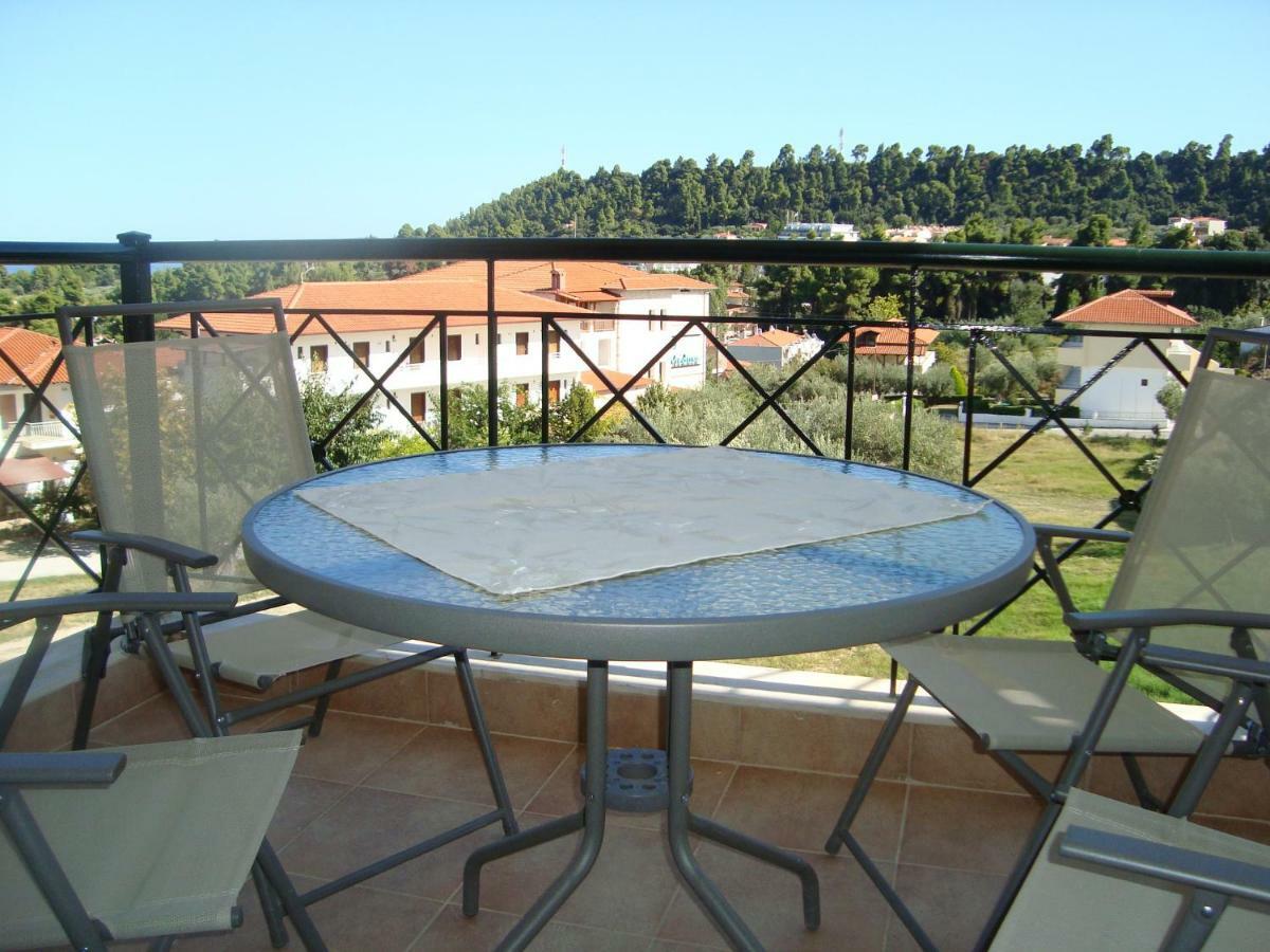 Apartment For Family Kriopigi Bagian luar foto