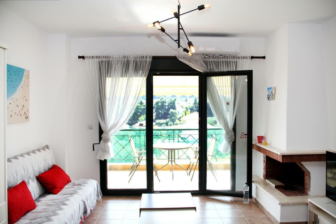 Apartment For Family Kriopigi Bagian luar foto