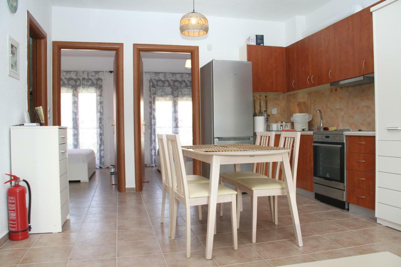Apartment For Family Kriopigi Bagian luar foto
